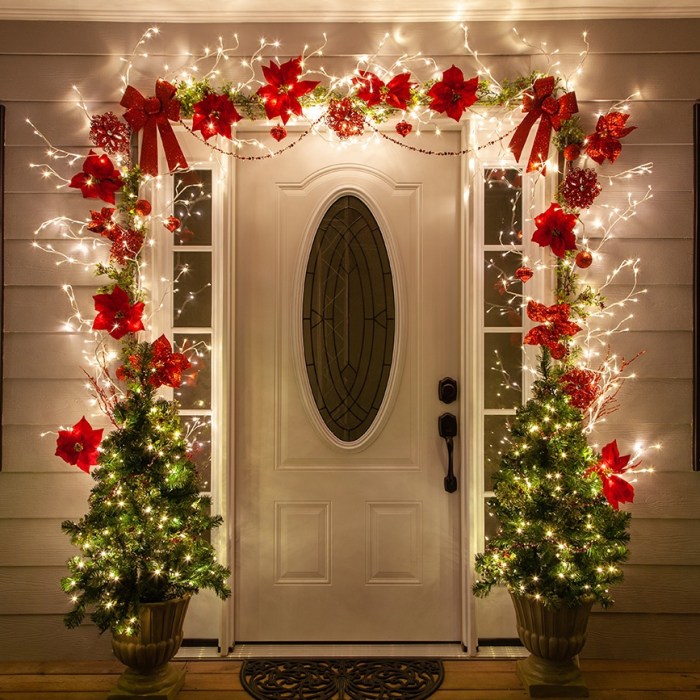 How to make christmas tree door decoration