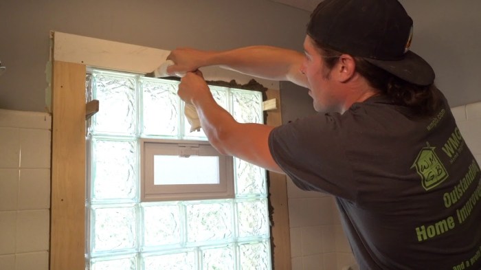 How to decorate glass window blocks